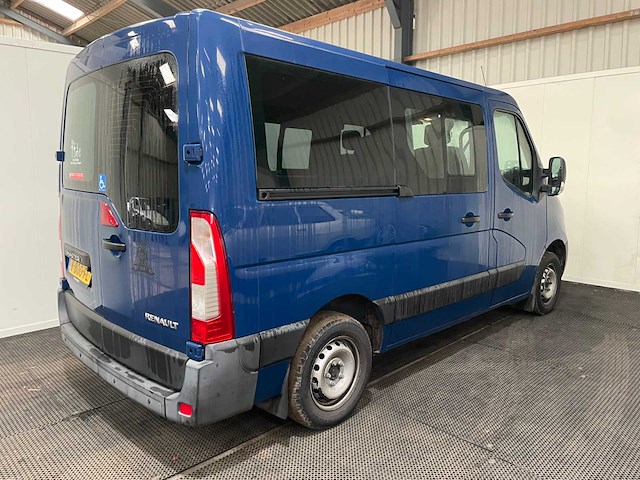 Renault - master - rolstoel bus - lift - automaat - bedrijfswagen - 2014 - afbeelding 29 van  32
