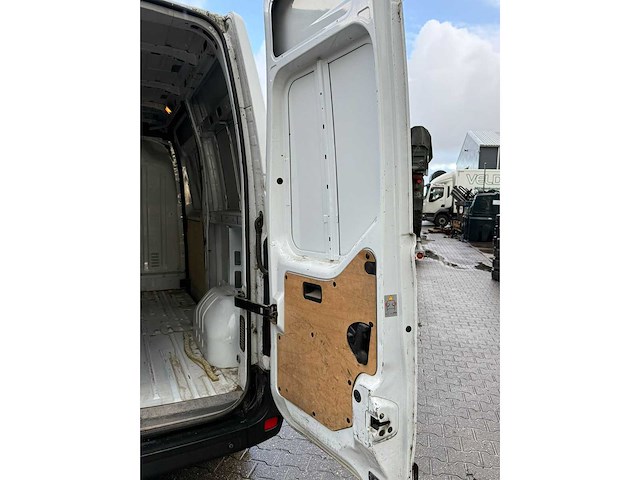 Renault - master - t35 2.3 dci l2h2 - bedrijfswagen - afbeelding 17 van  26
