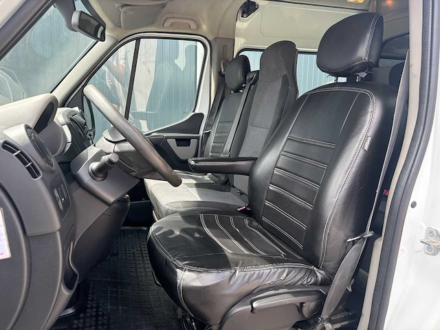 Renault - master - t35 2.3 dci l2h3 - 2017 - van - afbeelding 2 van  30