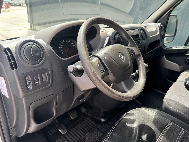 Renault - master - t35 2.3 dci l2h3 - 2017 - van - afbeelding 3 van  30