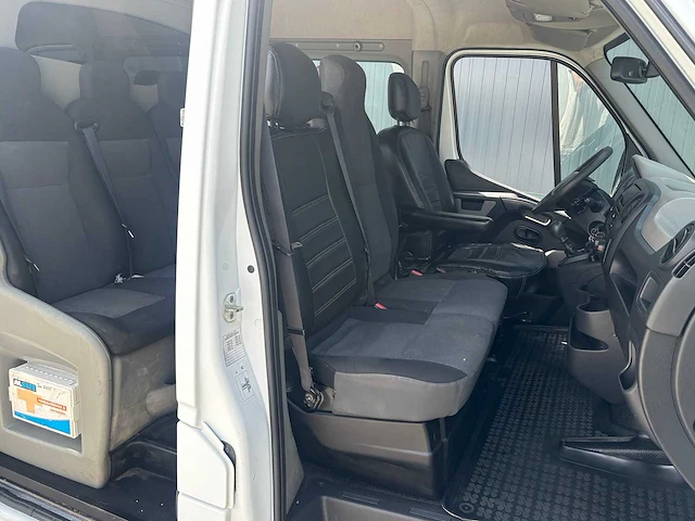 Renault - master - t35 2.3 dci l2h3 - 2017 - van - afbeelding 15 van  30