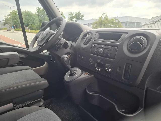 Renault - master - t35 2.3 dci l2h3 - vv-707-v - afbeelding 12 van  15