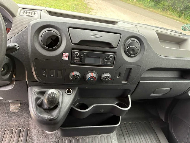 Renault - master - t35 2.3 dci l3 - bedrijfswagen - afbeelding 7 van  21