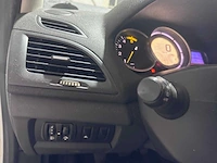 Renault - mégane - 1.5 dci expression - 9-vrl-96 - afbeelding 4 van  19