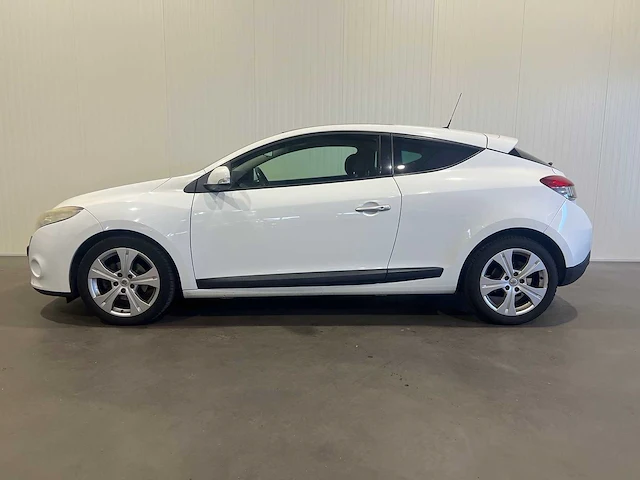 Renault - mégane coupé - 1.6 business sport - 84-jkv-1 - afbeelding 12 van  21