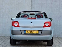 Renault - mégane coupé-cabriolet - 1.6-16v priv.luxe - 2005 - afbeelding 18 van  21