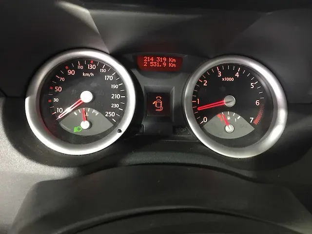 Renault - mégane coupé-cabriolet - 1.6-16v priv.luxe - 82-pb-tb - afbeelding 7 van  22