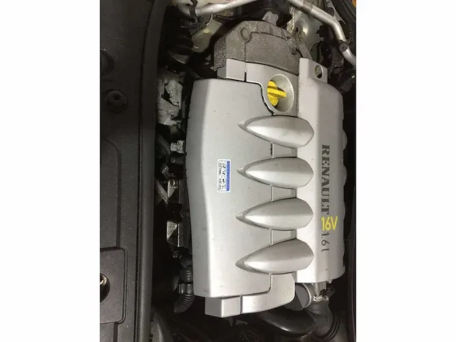 Renault - mégane coupé-cabriolet - 1.6-16v priv.luxe - 82-pb-tb - afbeelding 14 van  22