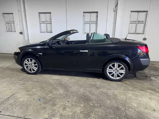 Renault - mégane coupé-cabriolet - 1.6-16v tech line - 61-td-bj - afbeelding 12 van  21