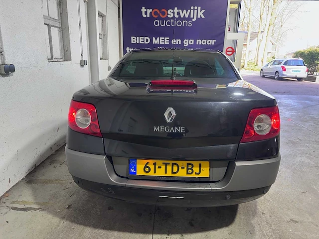 Renault - mégane coupé-cabriolet - 1.6-16v tech line - 61-td-bj - afbeelding 16 van  21