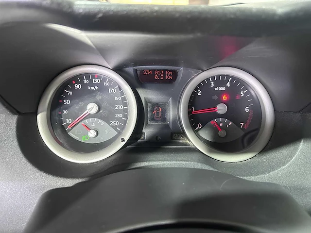 Renault - mégane grand tour - 1.6-16v priv. comf. - 09-nh-vl - afbeelding 3 van  22