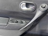 Renault - mégane grand tour - 1.6-16v priv. comf. - 09-nh-vl - afbeelding 4 van  22