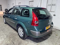 Renault - mégane grand tour - 1.6-16v priv. comf. - 09-nh-vl - afbeelding 16 van  22