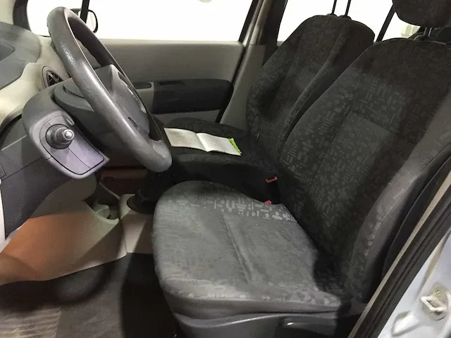 Renault - modus - 1.2-16v expr.comf. - 20-ps-jd - afbeelding 8 van  21