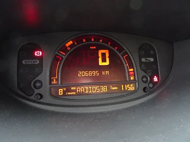 Renault - modus - 1.5 dci auth.luxe - personenauto - afbeelding 4 van  26