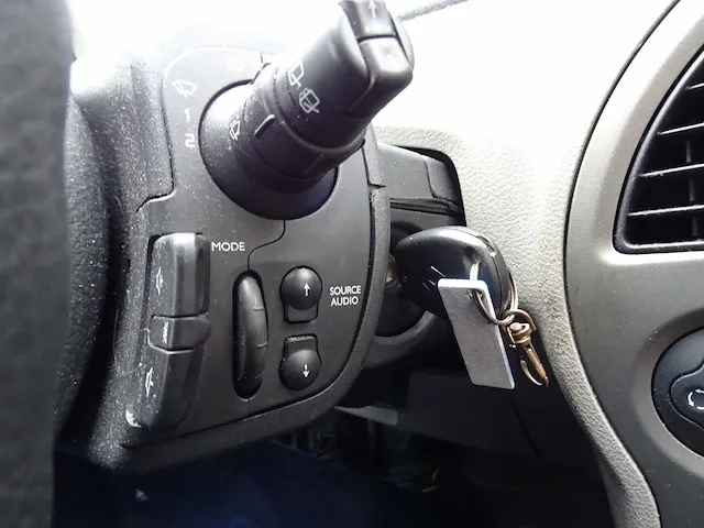 Renault - modus - 1.5 dci auth.luxe - personenauto - afbeelding 7 van  26