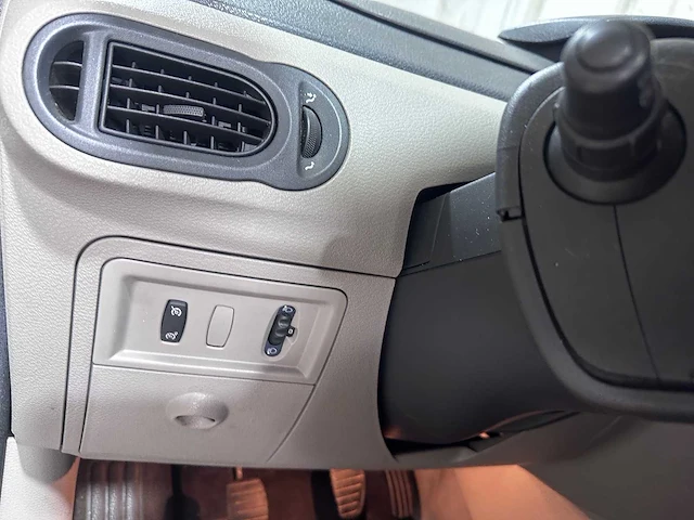 Renault - modus - 1.6-16v priv.luxe - 84-rb-zr - afbeelding 5 van  18