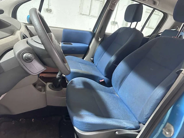 Renault - modus - 1.6-16v tech line - 61-rx-bk - afbeelding 4 van  15