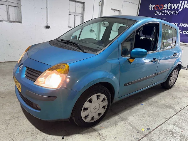 Renault - modus - 1.6-16v tech line - 61-rx-bk - afbeelding 1 van  15