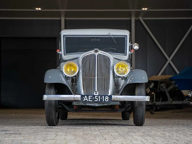 Renault - monaquatre (1933) - afbeelding 2 van  35