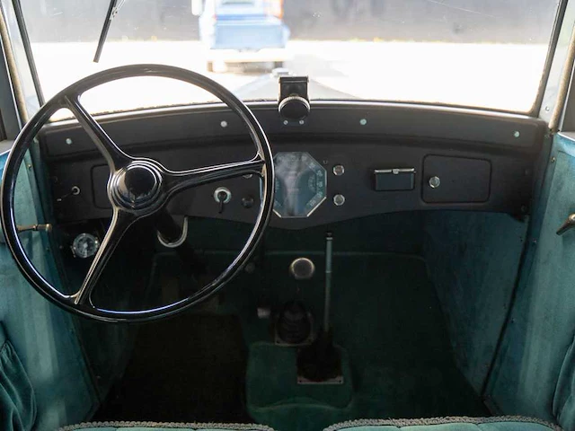Renault - monaquatre (1933) - afbeelding 13 van  35
