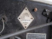 Renault - monaquatre (1933) - afbeelding 27 van  35
