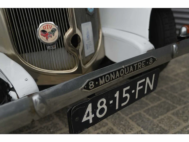Renault - monaquatre (1933) - afbeelding 34 van  44