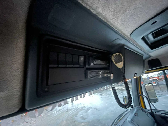 Renault - premium - vrachtwagen - afbeelding 3 van  27