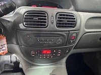 Renault - scénic - 1.6-16v expression automaat- 84-jk-jb - afbeelding 5 van  20