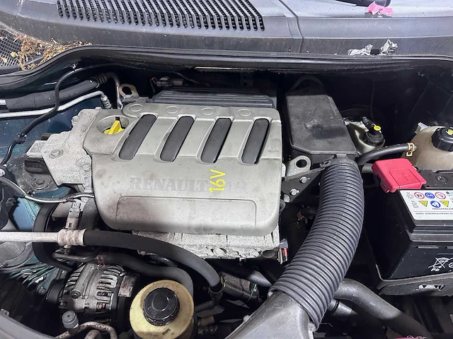 Renault - scénic - 1.6-16v expression automaat- 84-jk-jb - afbeelding 10 van  20