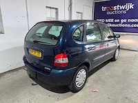 Renault - scénic - 1.6-16v expression automaat- 84-jk-jb - afbeelding 16 van  20