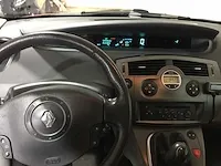 Renault - scénic - 1.6-16v priv. comf. - 92-nz-sh - afbeelding 2 van  22