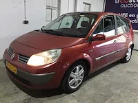 Renault - scénic - 1.6-16v priv. comf. - 92-nz-sh