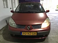 Renault - scénic - 1.6-16v priv. comf. - 92-nz-sh - afbeelding 21 van  22