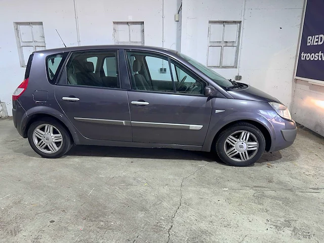 Renault - scénic - 1.6-16v tech line - 33-sf-kn - afbeelding 16 van  20