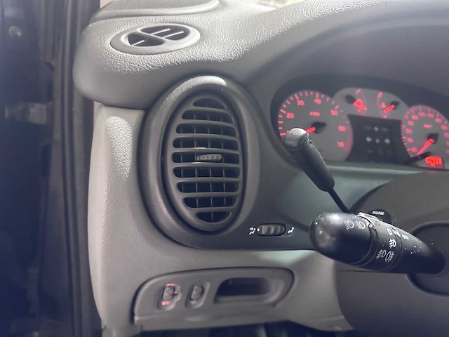 Renault - scénic - 2.0-16v expression - 24-ls-zp - afbeelding 4 van  20