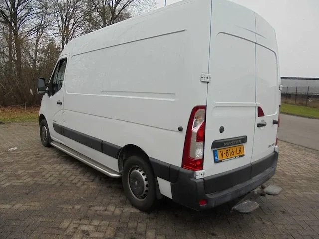 Renault - t35 2.3 dci l2h2 dc v-816-lr - afbeelding 8 van  13