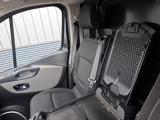 Renault - trafic - 1.6 dci 146pk t29l2h1luxen - bedrijfswagen - afbeelding 14 van  36