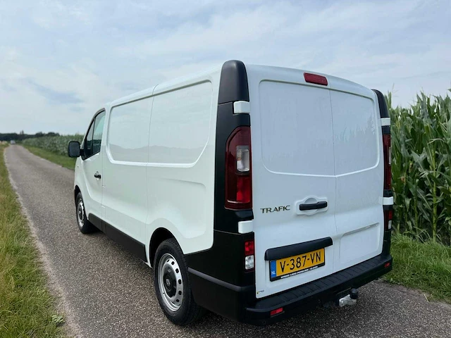 Renault - trafic - 1.6 dci t27 l1h1 com - v-387-vn - afbeelding 11 van  13
