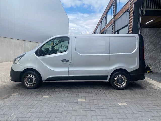 Renault - trafic - 1.6 dci t27l1h1comen - bedrijfswagen - v-941-bh - afbeelding 8 van  14