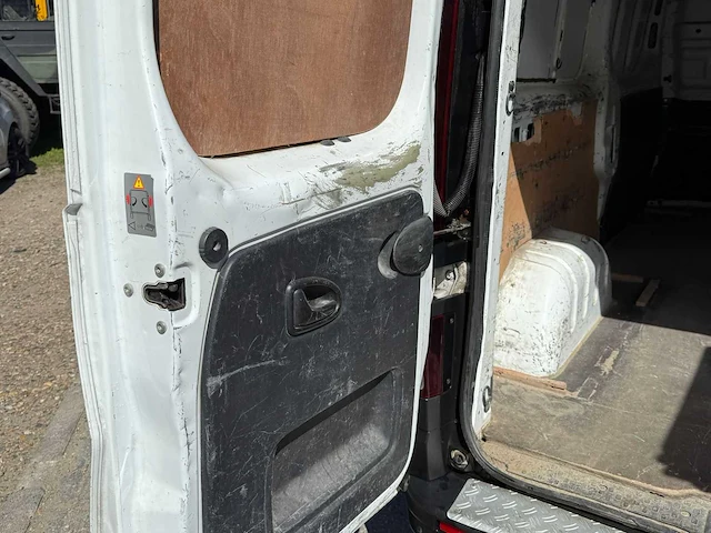 Renault - trafic - 1.6 dci t29 l2h1 com - bedrijfswagen - afbeelding 20 van  28