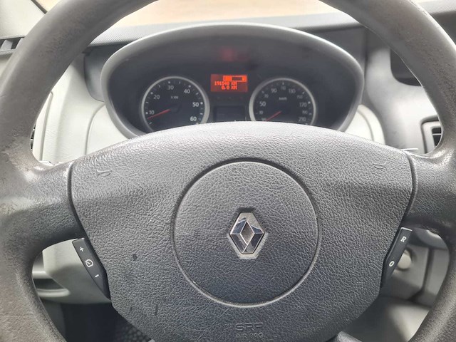 Renault - trafic - 2.0 dci t27 l1h1bl.e - vf-882-p - afbeelding 11 van  12