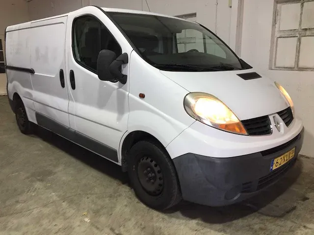 Renault - trafic - 2.0 dci t29 l2h1 - 62-vlk-3 - afbeelding 18 van  20