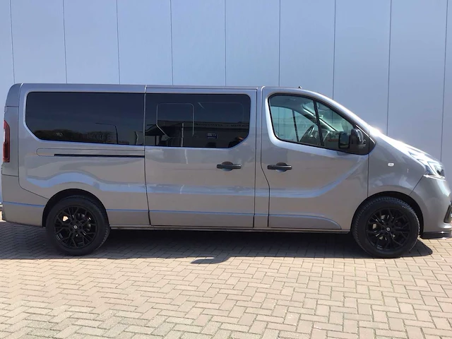 Renault - trafic - 2.0 dci t29 l2h1 170pk - bedrijfswagen - afbeelding 16 van  28