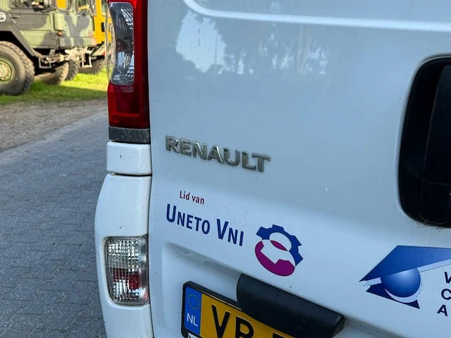 Renault - trafic - 2.0 dci t29 l2h1 dc - bedrijfswagen - afbeelding 16 van  30
