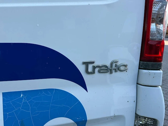 Renault - trafic - 2.0 dci t29 l2h1 dc - bedrijfswagen - afbeelding 17 van  30