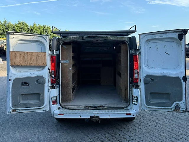Renault - trafic - 2.0 dci t29 l2h1 dc - bedrijfswagen - afbeelding 19 van  30