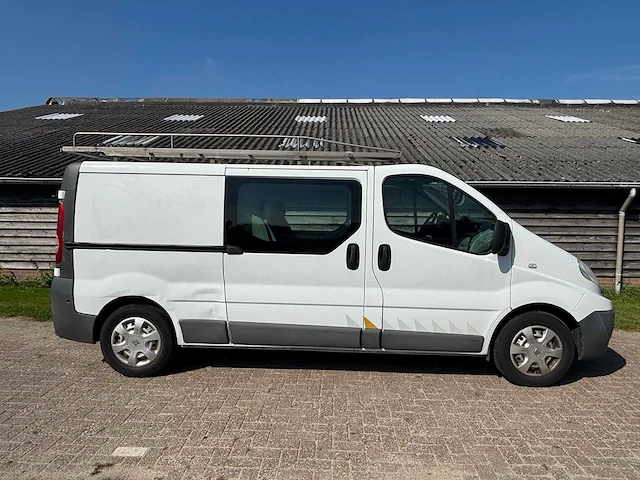 Renault - trafic - 2.0 dci t29 l2h2 - 2014 - van - afbeelding 15 van  27