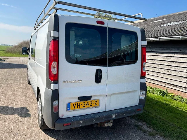 Renault - trafic - 2.0 dci t29 l2h2 - 2014 - van - afbeelding 4 van  27