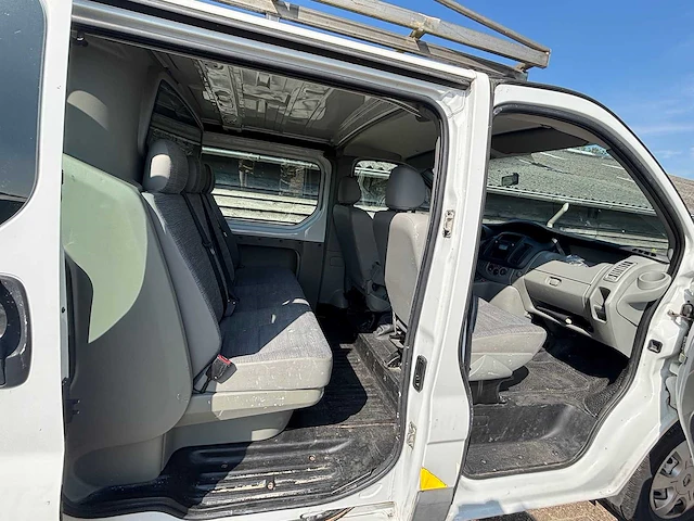Renault - trafic - 2.0 dci t29 l2h2 - 2014 - van - afbeelding 14 van  27